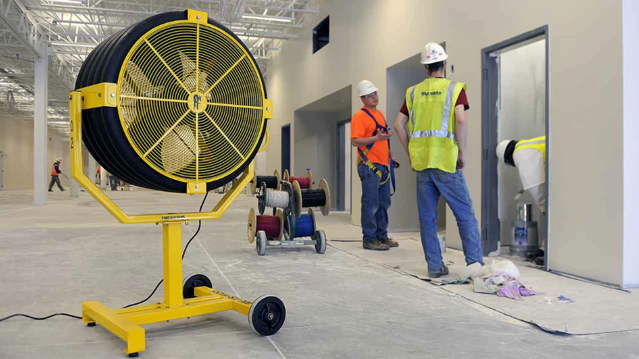 8 Best Industrial and Commercial Fans to Cool a Facility